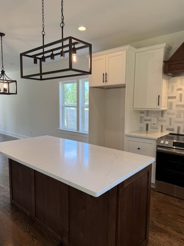 404 Boyd Ave, Mcminnville, TN 37110