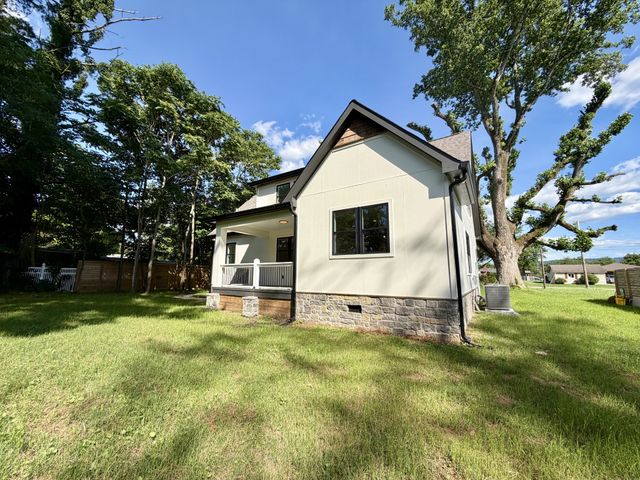 404 Boyd Ave, Mcminnville, TN 37110