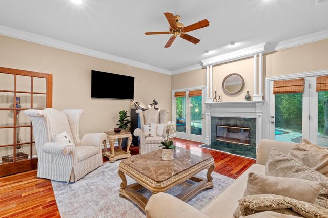 8900 Bell Mountain DR, Austin, TX 78730
