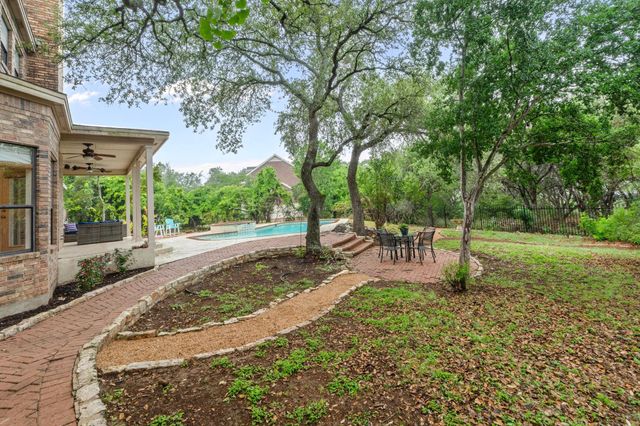 8900 Bell Mountain DR, Austin, TX 78730