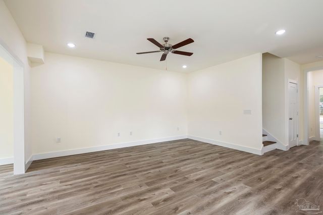 1913 W Chase St, Pensacola, FL 32502