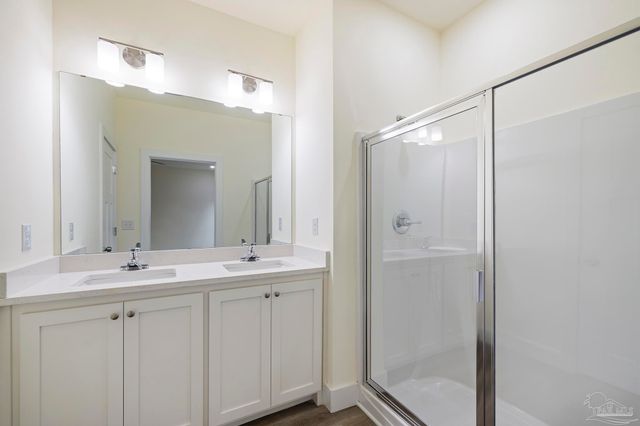 1913 W Chase St, Pensacola, FL 32502