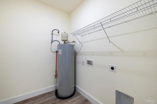 1913 W Chase St, Pensacola, FL 32502