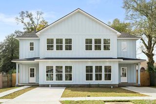 1913 W Chase St, Pensacola, FL 32502