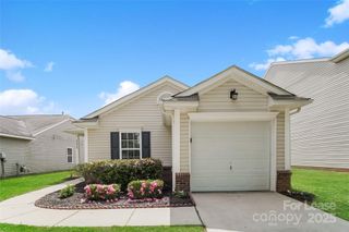3626 Charterhall Lane, Charlotte, NC 28215