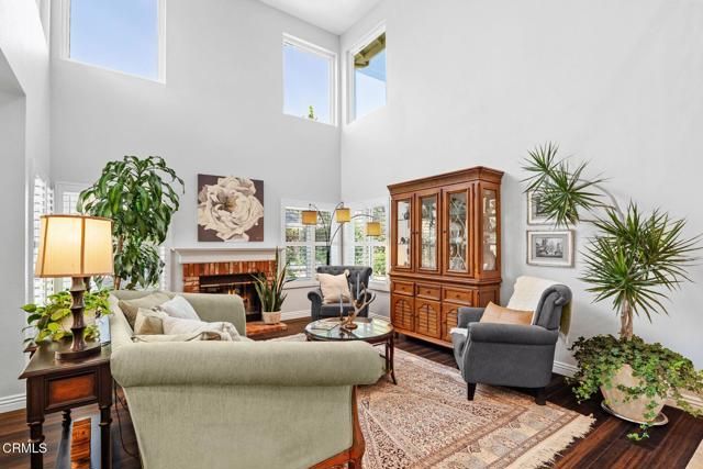 12157 London Grove Court, Moorpark, CA 93021