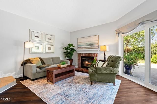 12157 London Grove Court, Moorpark, CA 93021