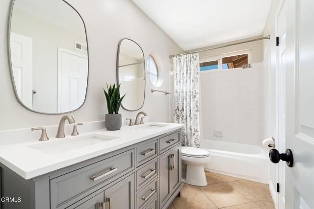 12157 London Grove Court, Moorpark, CA 93021