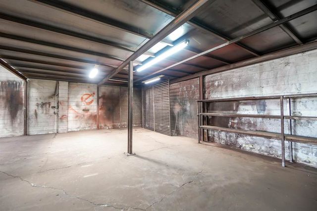 954 86Th Ave, Oakland, CA 94621