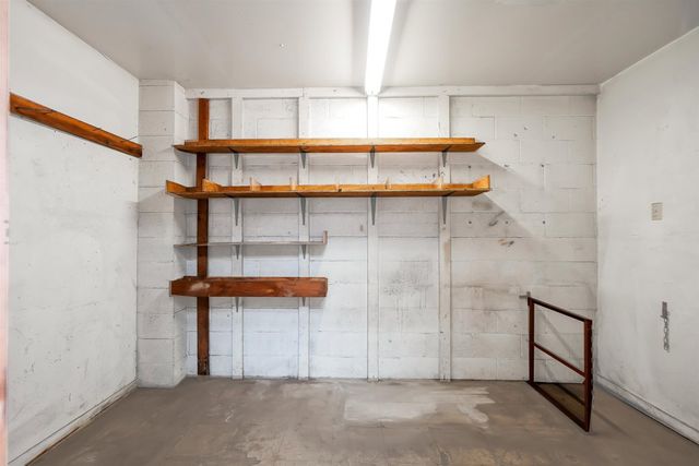 954 86Th Ave, Oakland, CA 94621