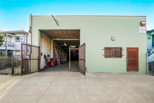 954 86Th Ave, Oakland, CA 94621