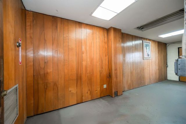 954 86Th Ave, Oakland, CA 94621