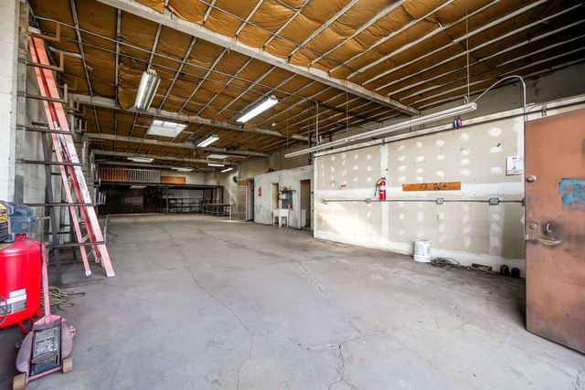 954 86Th Ave, Oakland, CA 94621