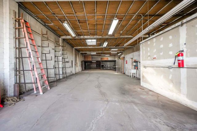 954 86Th Ave, Oakland, CA 94621