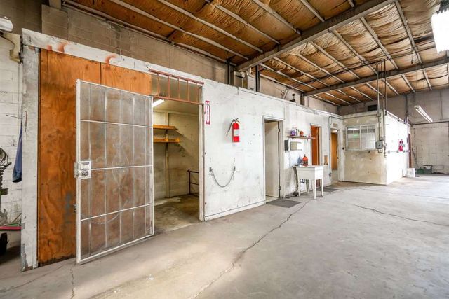 954 86Th Ave, Oakland, CA 94621