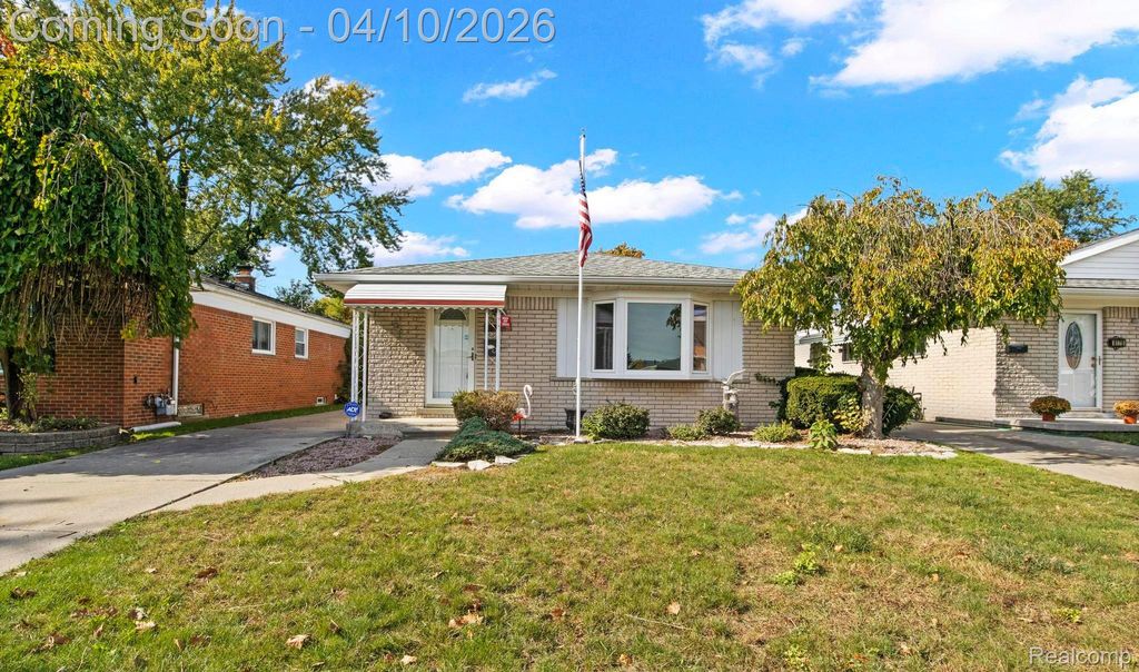 6171 Kingsbury Street, Dearborn Heights, MI 48127
