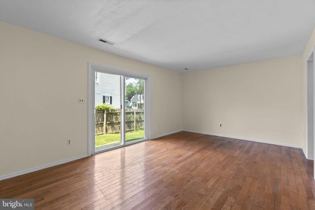 700 CAMP MEADE RD, Linthicum Heights, MD 21090