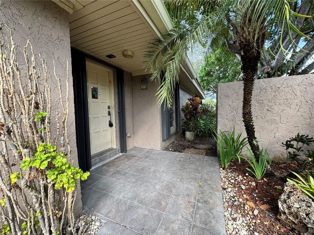 2001 S Saint Andrews Rd 121, Hollywood, FL 33021