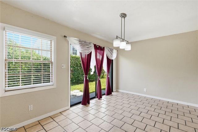 1421 Olmeda WAY, Fort Myers, FL 33901