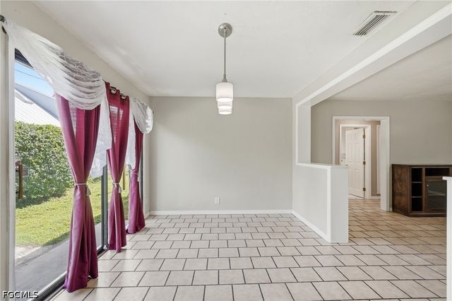 1421 Olmeda WAY, Fort Myers, FL 33901