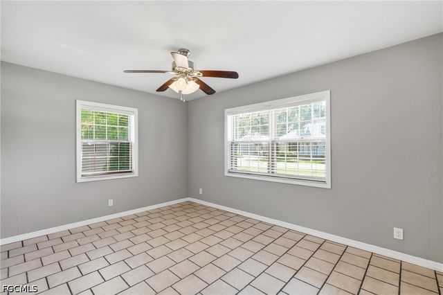1421 Olmeda WAY, Fort Myers, FL 33901