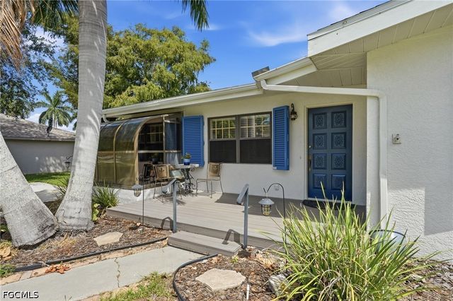 1421 Olmeda WAY, Fort Myers, FL 33901