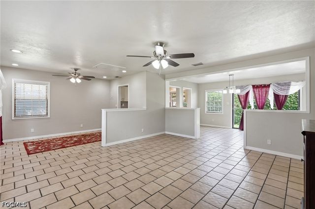 1421 Olmeda WAY, Fort Myers, FL 33901