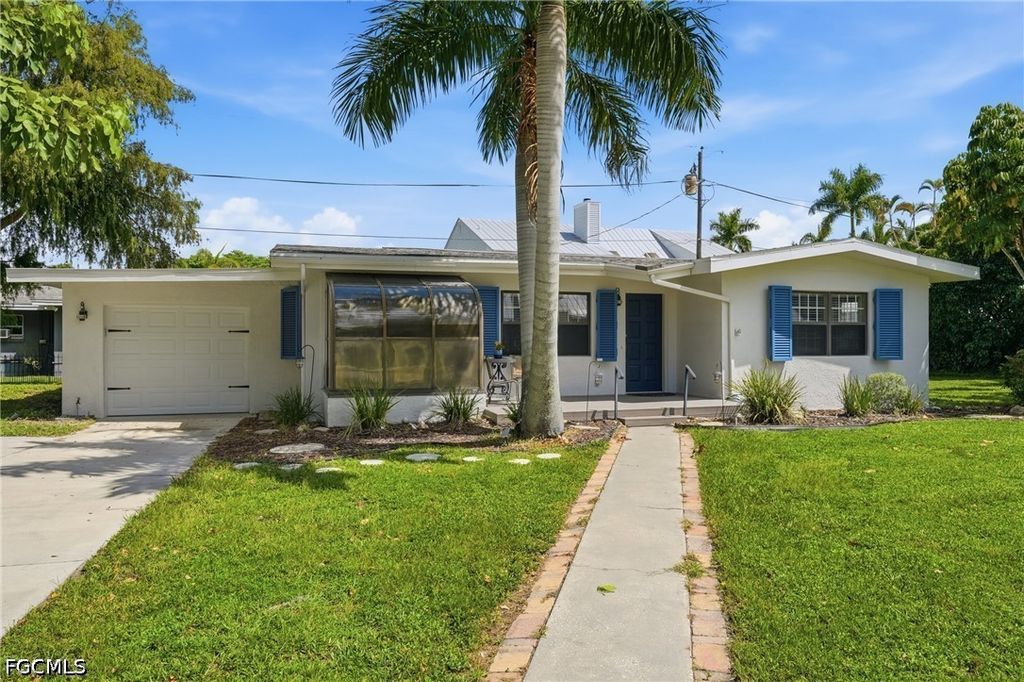 1421 Olmeda WAY, Fort Myers, FL 33901