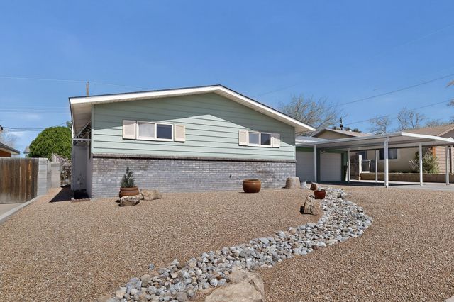 9605 Dona Marguerita Avenue NE, Albuquerque, NM 87111