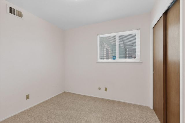 9605 Dona Marguerita Avenue NE, Albuquerque, NM 87111