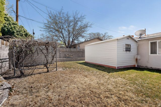 9605 Dona Marguerita Avenue NE, Albuquerque, NM 87111