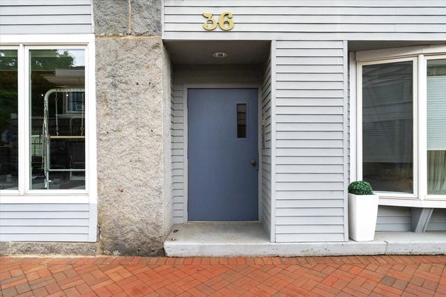 36 Commercial Wharf 2, Boston, MA 02110