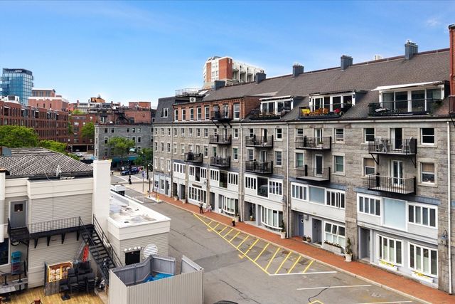 36 Commercial Wharf 2, Boston, MA 02110
