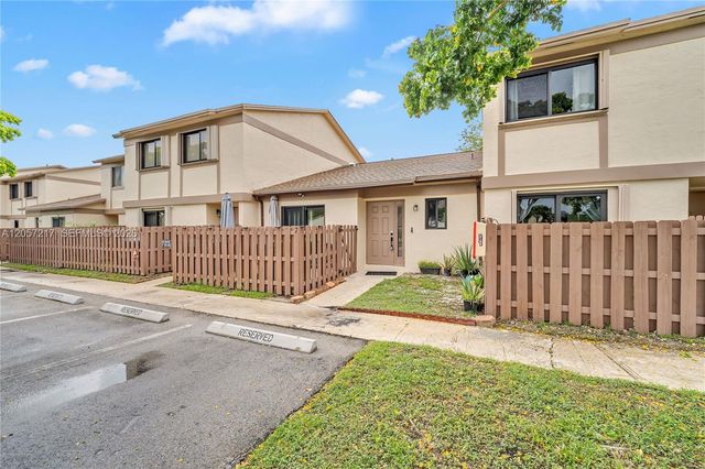 2950 NW 106th Avenue 7, Sunrise, FL 33322