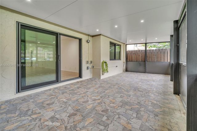 2950 NW 106th Avenue 7, Sunrise, FL 33322