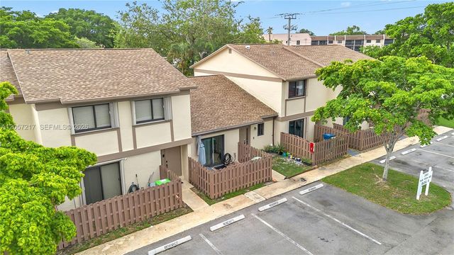 2950 NW 106th Avenue 7, Sunrise, FL 33322