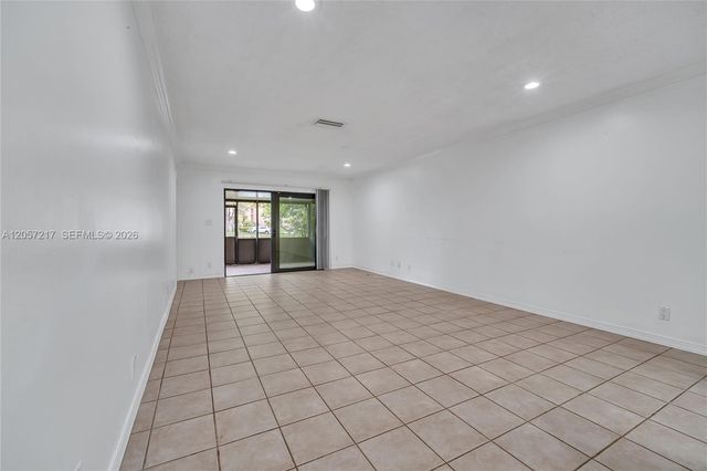 2950 NW 106th Avenue 7, Sunrise, FL 33322