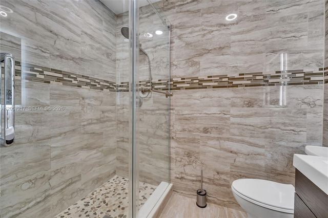 2950 NW 106th Avenue 7, Sunrise, FL 33322