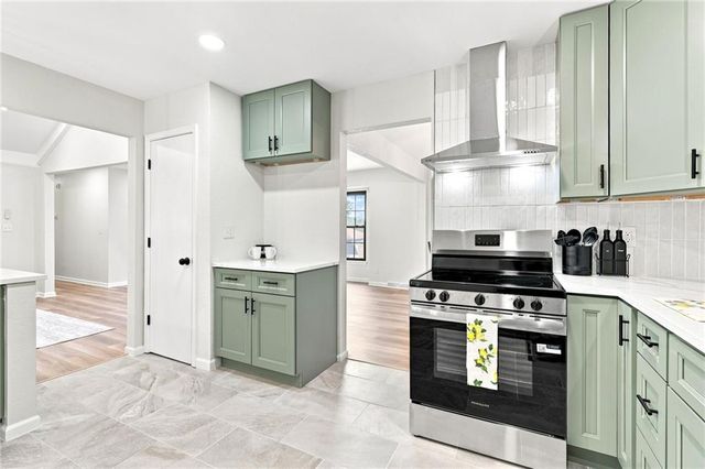 838 NW 69 th Place, Kansas City, MO 64118