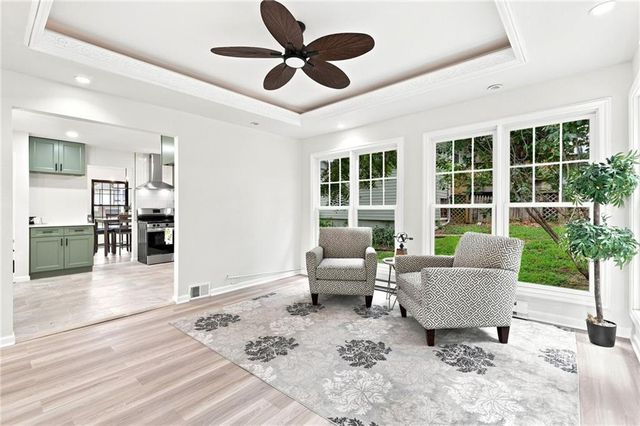 838 NW 69 th Place, Kansas City, MO 64118