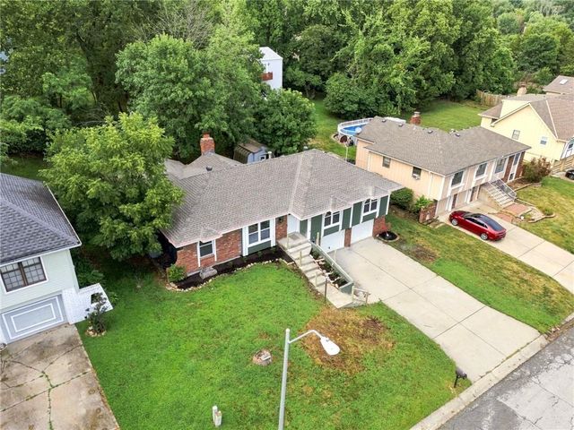 838 NW 69 th Place, Kansas City, MO 64118