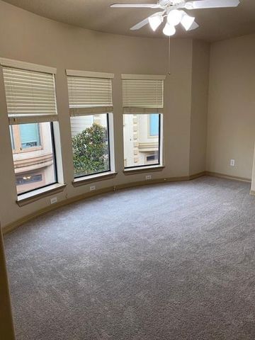 1607 Bass Street D, Houston, TX 77007