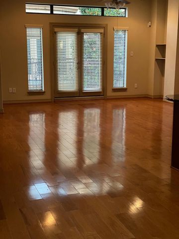 1607 Bass Street D, Houston, TX 77007