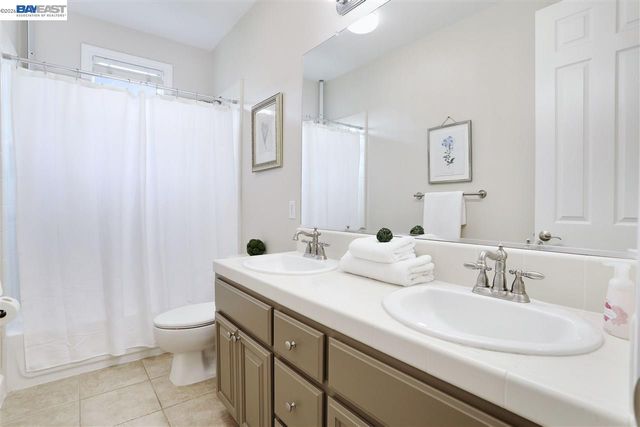 4899 landmark way, Dublin, CA 94568