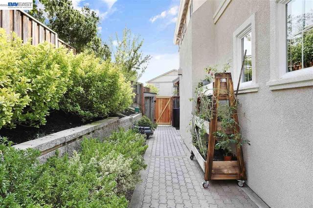 4899 landmark way, Dublin, CA 94568