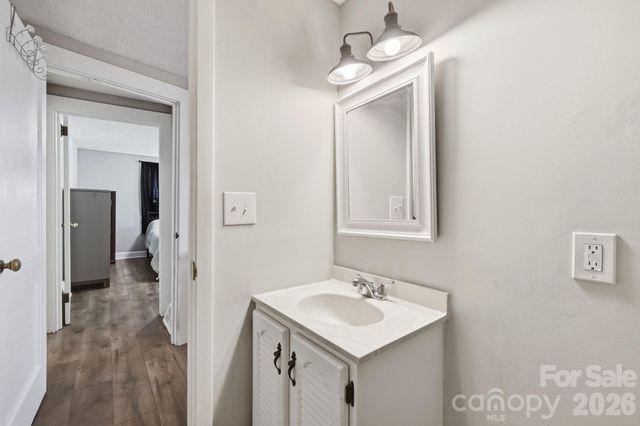 197 Mulberry Street, Clyde, NC 28721