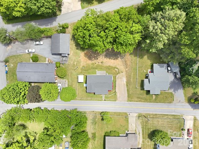 197 Mulberry Street, Clyde, NC 28721