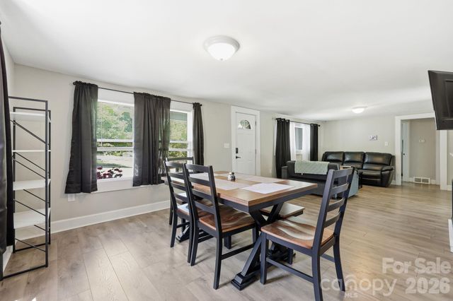 197 Mulberry Street, Clyde, NC 28721