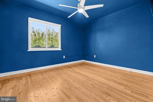 3417 BAKER ST NE, Washington, DC 20019