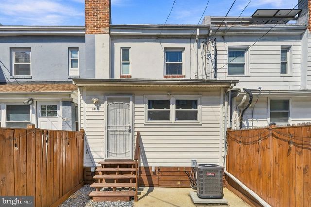 3417 BAKER ST NE, Washington, DC 20019